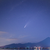 ネオワイズ彗星と磐梯山と猪苗代湖