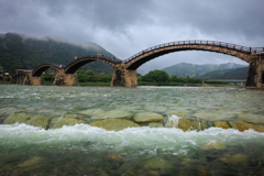 雨模様の錦帯橋 ローアングル