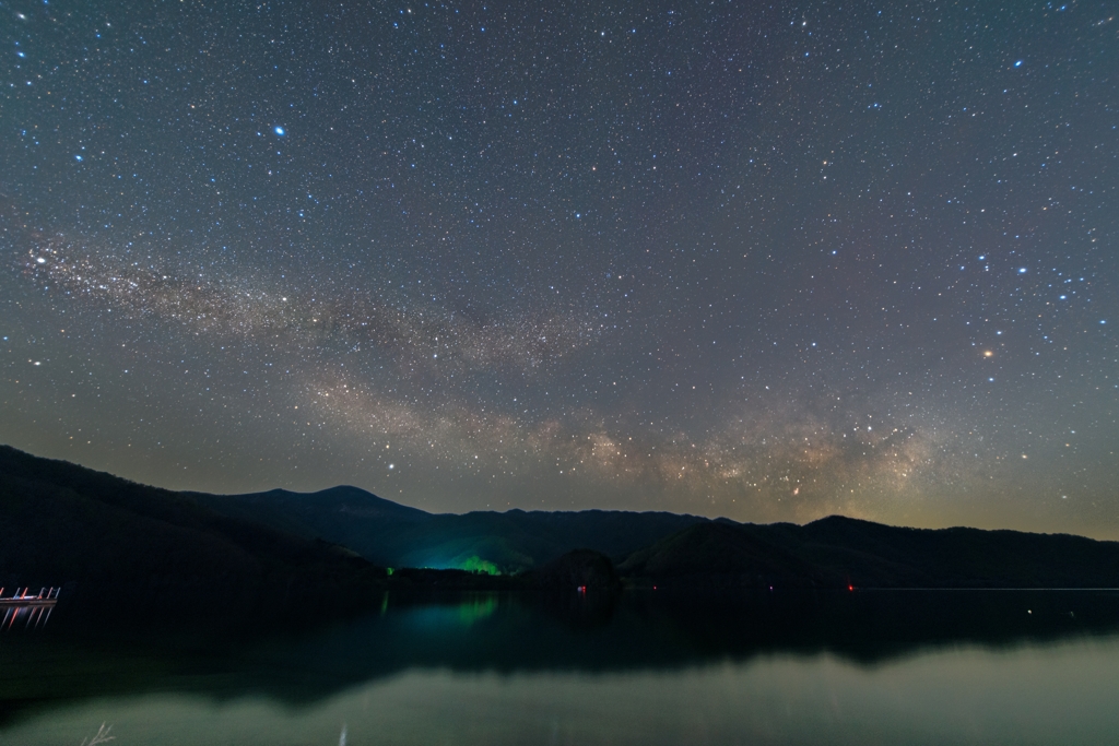 桧原湖の星空　その２