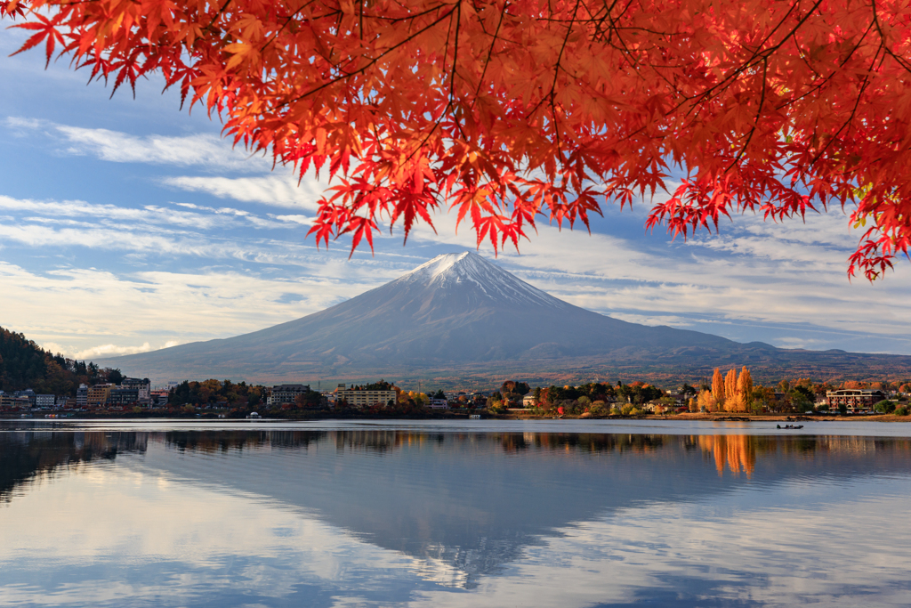 産屋ヶ崎 陽が当たり始める