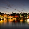 夕暮れの日本庭園