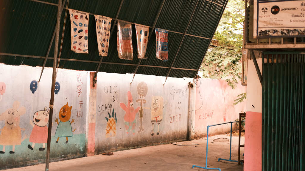 カンボジアの孤児院３