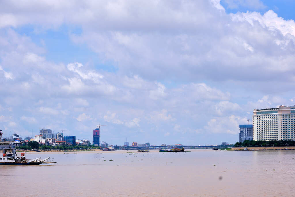 プノンペンの日本橋