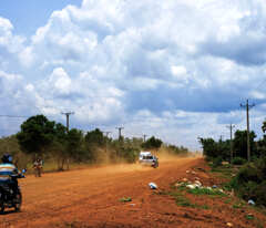 国道６号線を外れると。