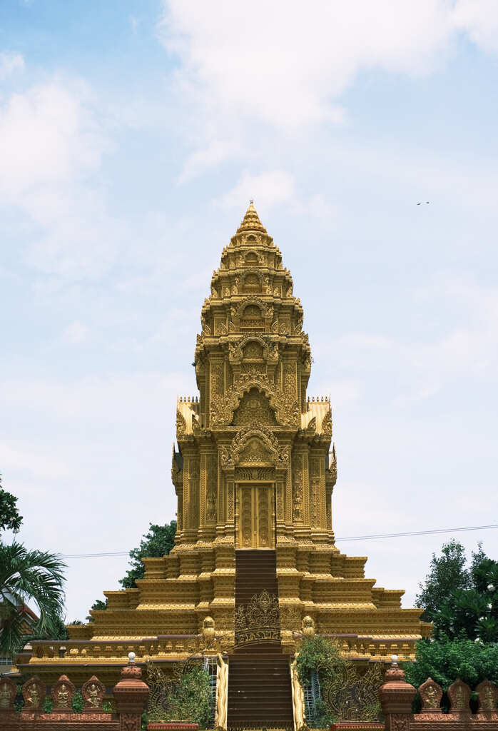ワット　オウナローム仏教寺院