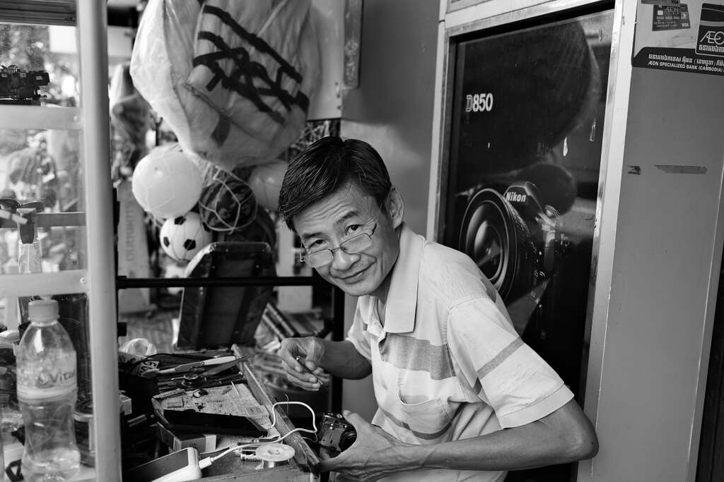 モノクロ練習１６