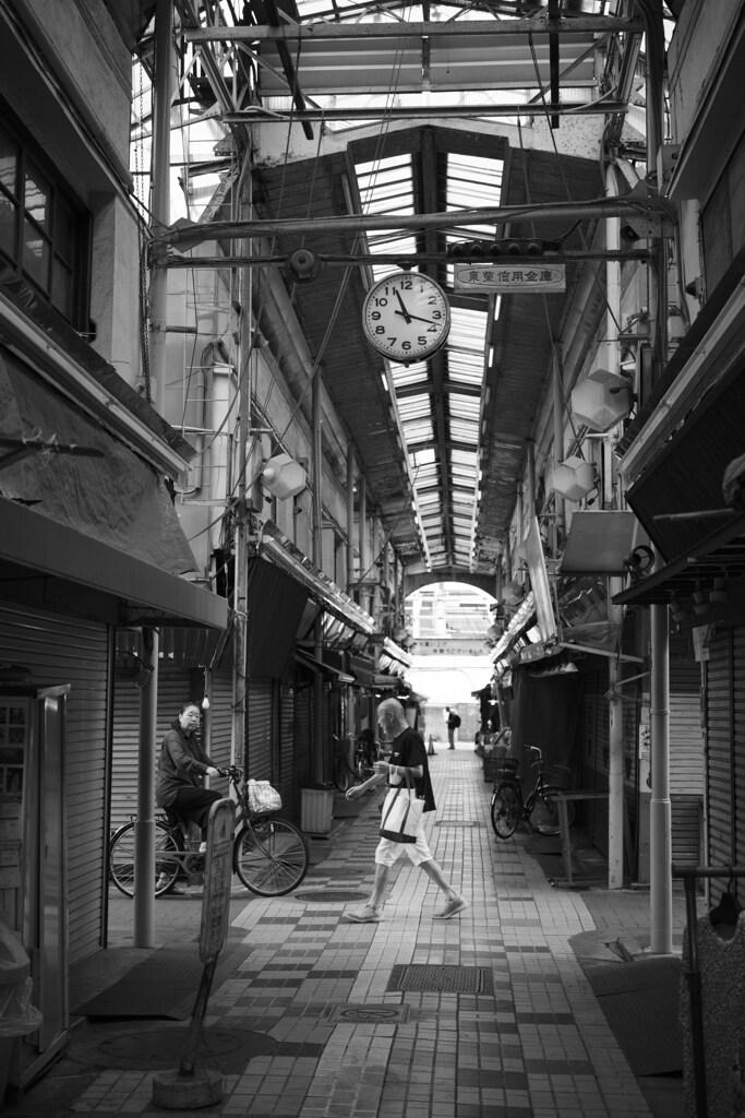変わらぬ景色の中で