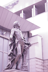 ピンクのアマデウス