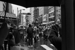 三社に雨はつきものでぃ (2)