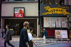 虎はとんかつの夢を見るか