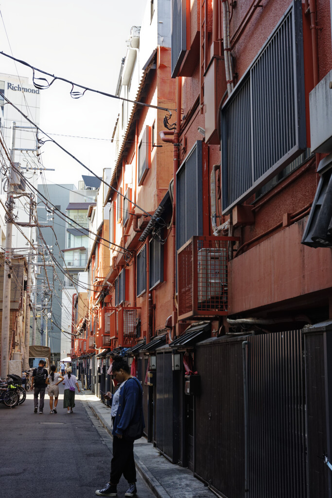 Asakusa red