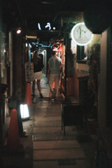 路地を行く