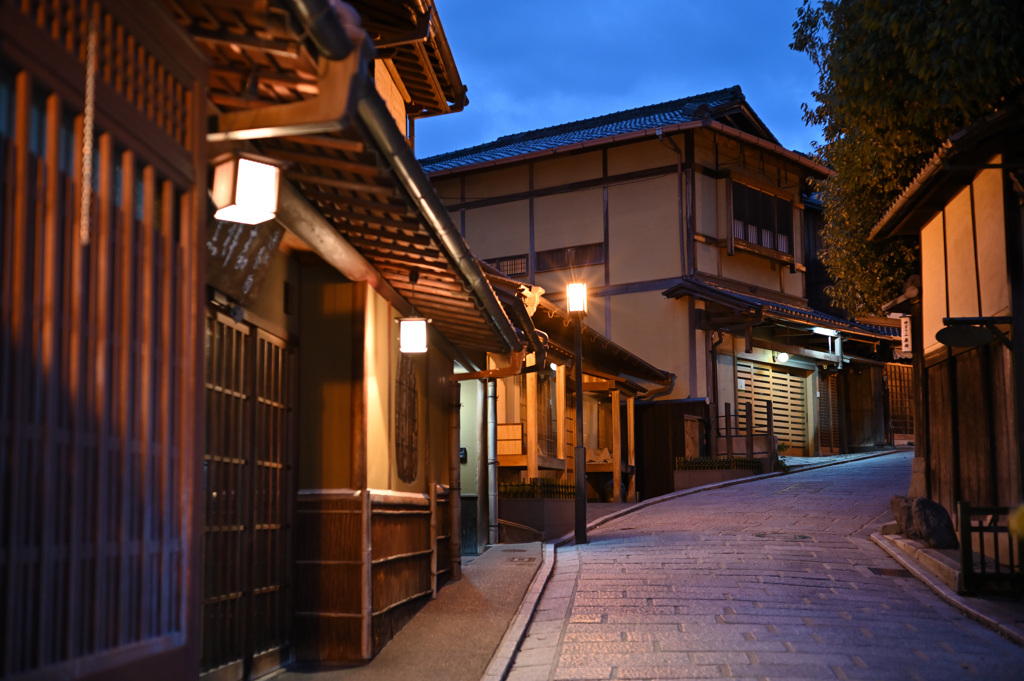 夜の東山散歩①