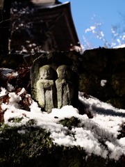 寄り添い､耐え忍ぶ