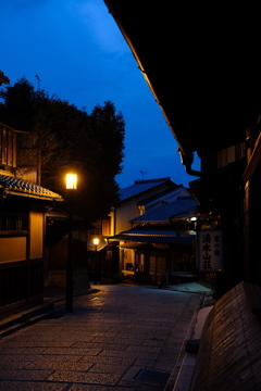 二年坂付近の夜…