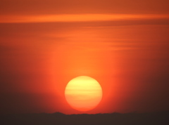 燃える太陽