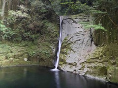 赤目布曳滝