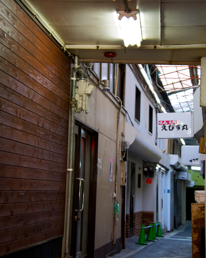 路地裏の居酒屋