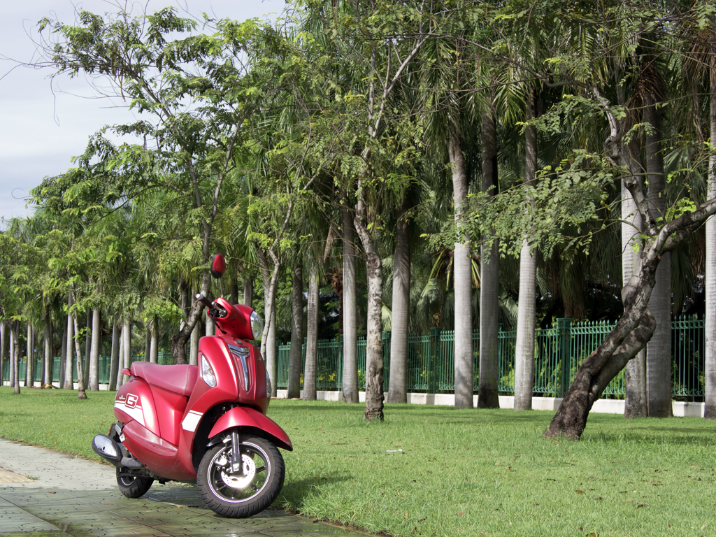 僕の赤いバイク。