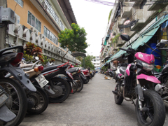 とある路地裏の景色。