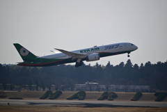 EVA AIR 787 NARITA TAKE OFF