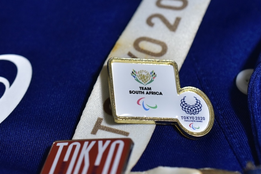 0B93CE02-213C-4EA9-942C-79917D775CF6