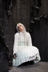 御代川舞花さん_045