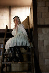 御代川舞花さん_047