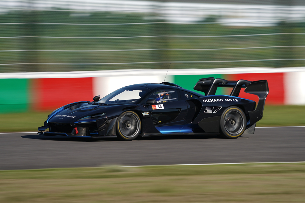マクラーレン セナ GTR