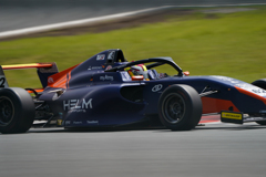 F4