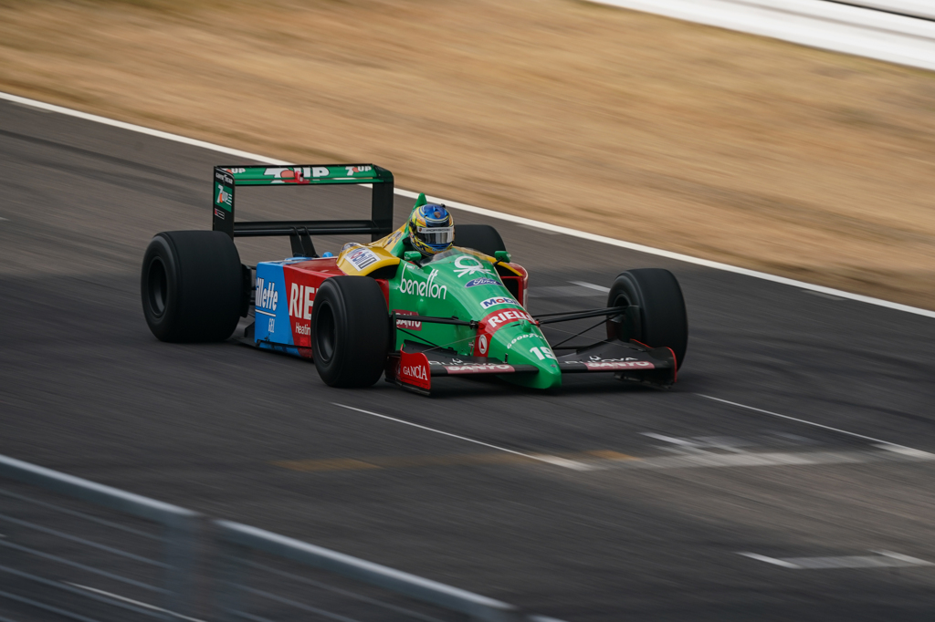 Benetton B189