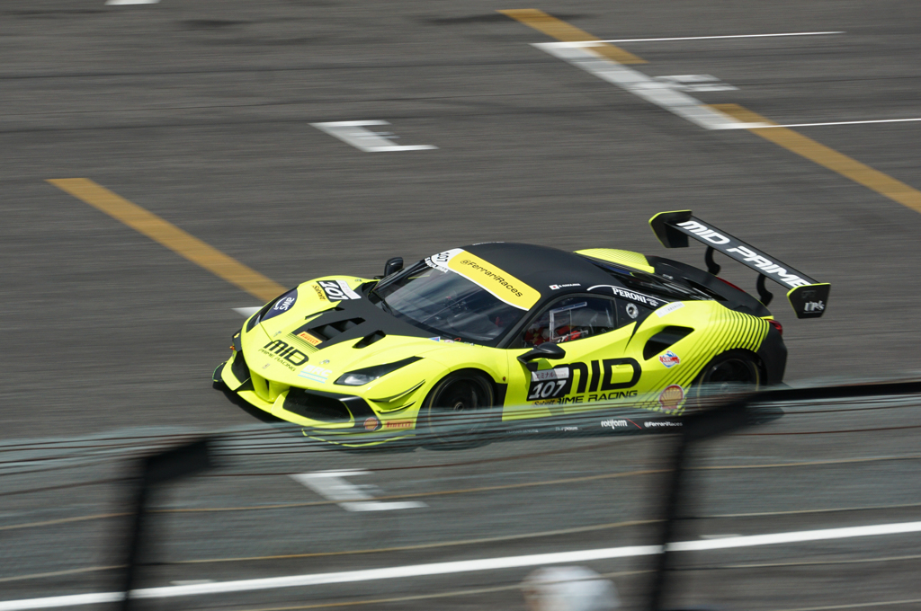 Ferrari 488 Challenge EVO