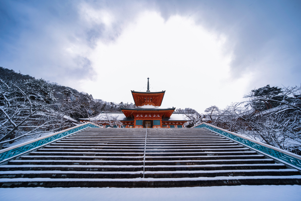 雲の上の拝殿