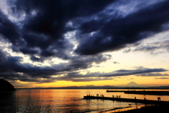 江ノ島と富士山