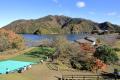 秋の宮ヶ瀬湖