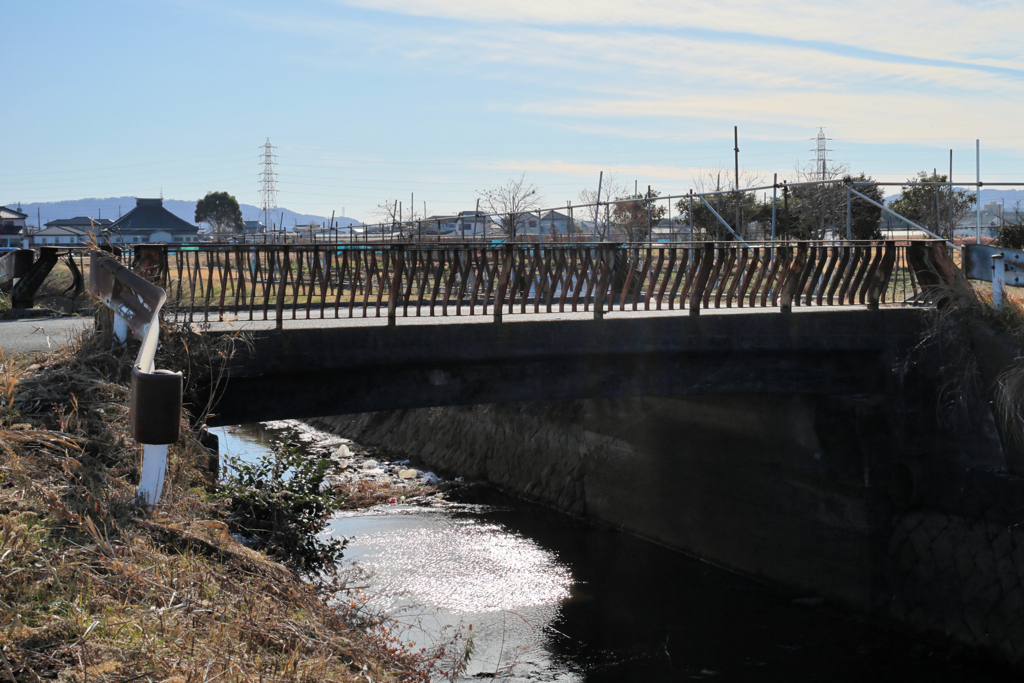 川に掛かる鉄橋