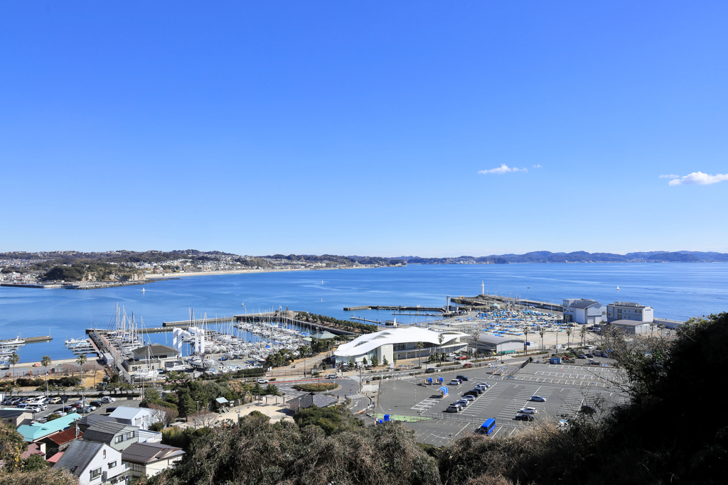 江ノ島観光　三浦半島を眺める