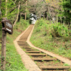 弘法山　階段を見上げる