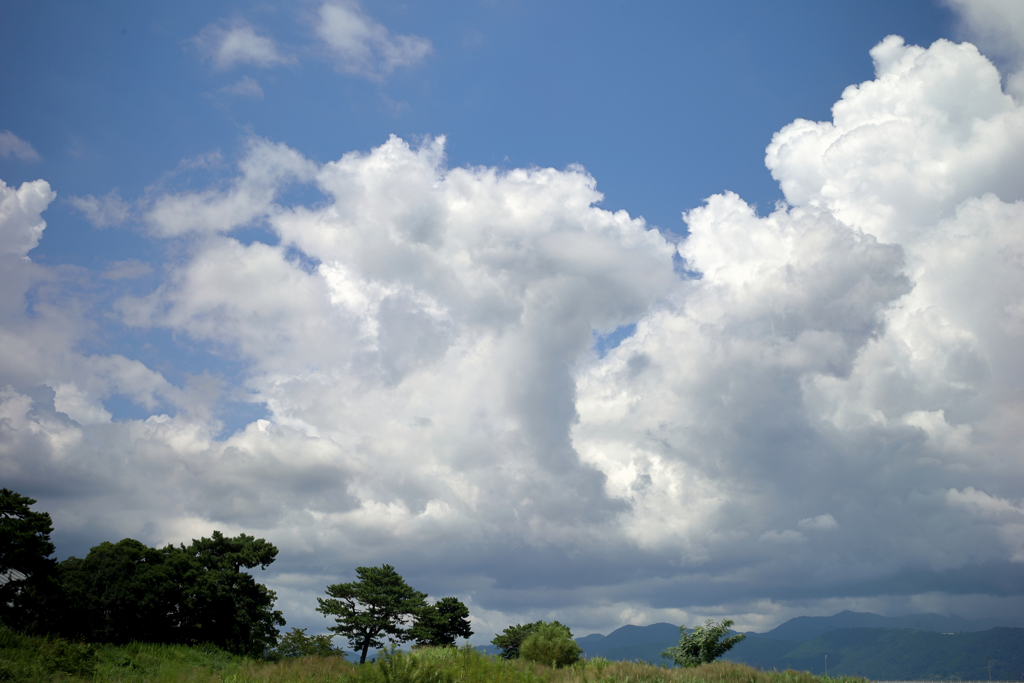 もくもくする雲