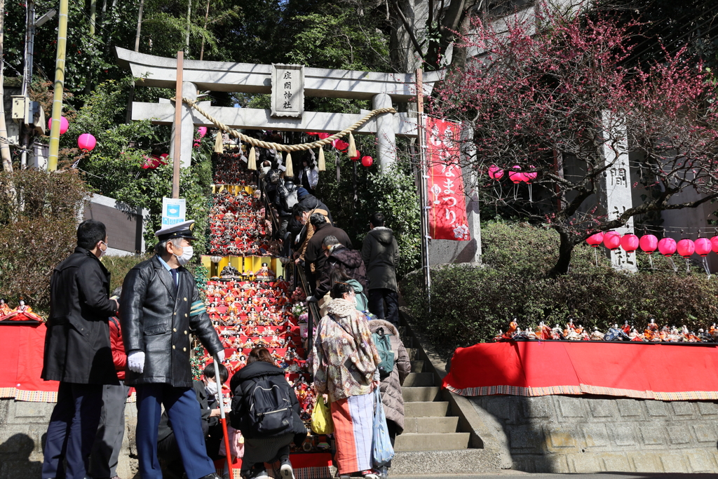 座間神社の雛祭り