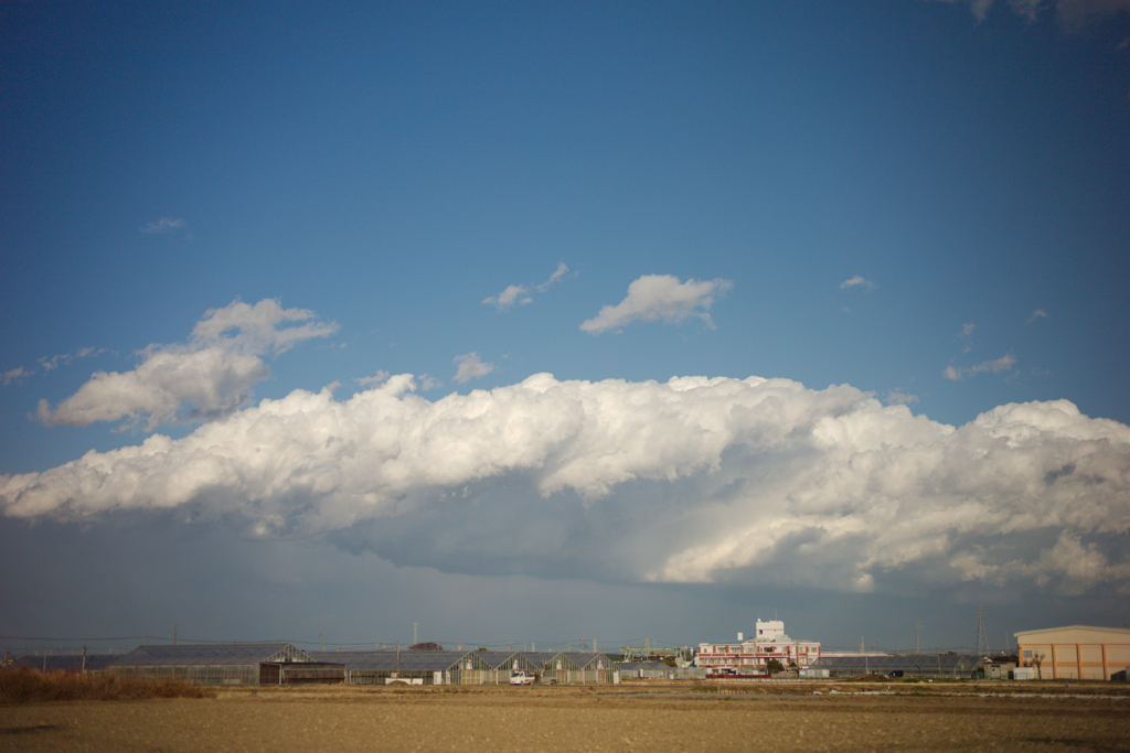 雄大な雲