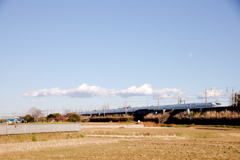 雲と新幹線