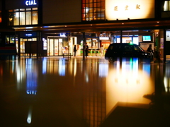 雨のステーション