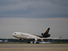 UPS MD-11F