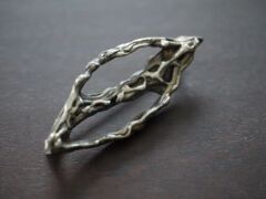 Brooch