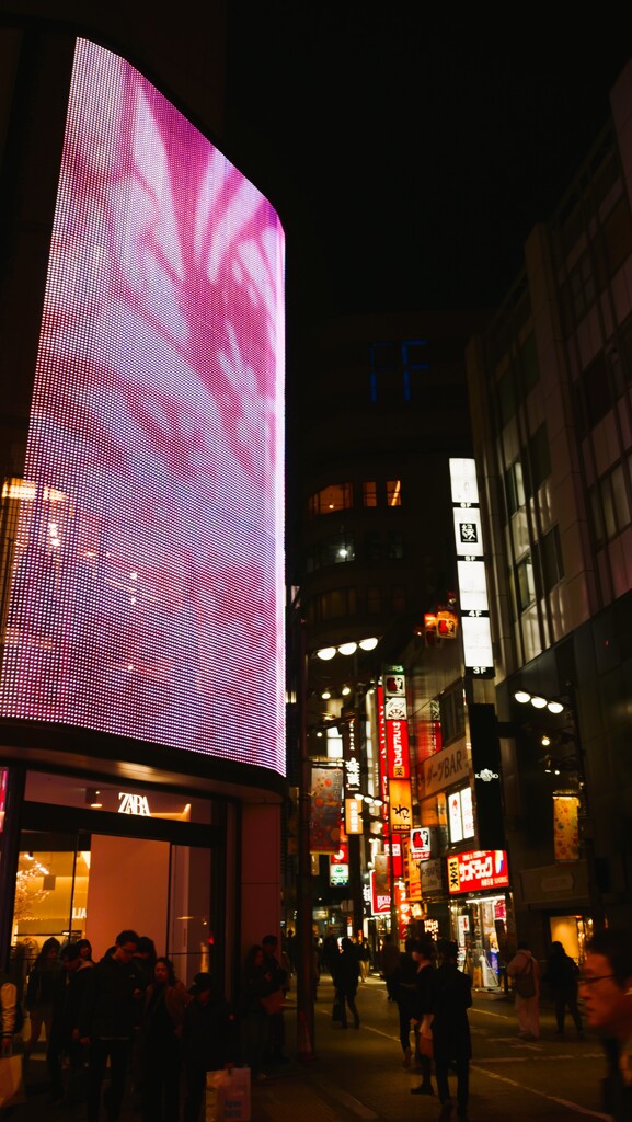 新宿のZARA