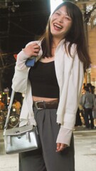 ストリートフォト（大阪の美人女性スマイル）