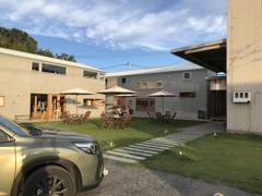 16ACB9A2-E9C6-4702-9F2F-1C7A5A235088