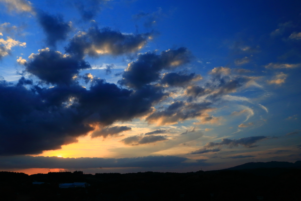 変わりない日常の空