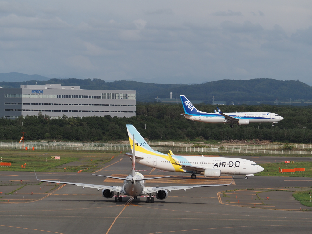 B737